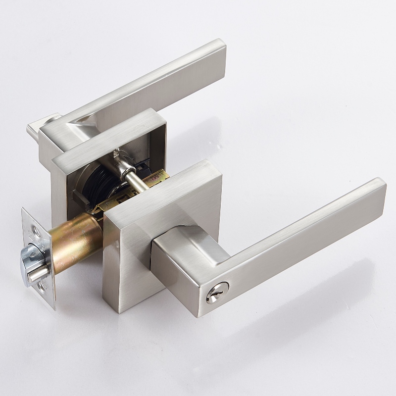 Lock knowledge: comparison of advantages and disadvantages of mechanical locks and smart locks